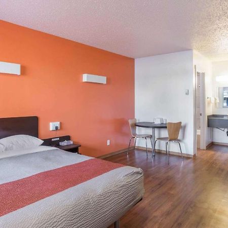 Motel Bo-Camrose, Ab المظهر الخارجي الصورة