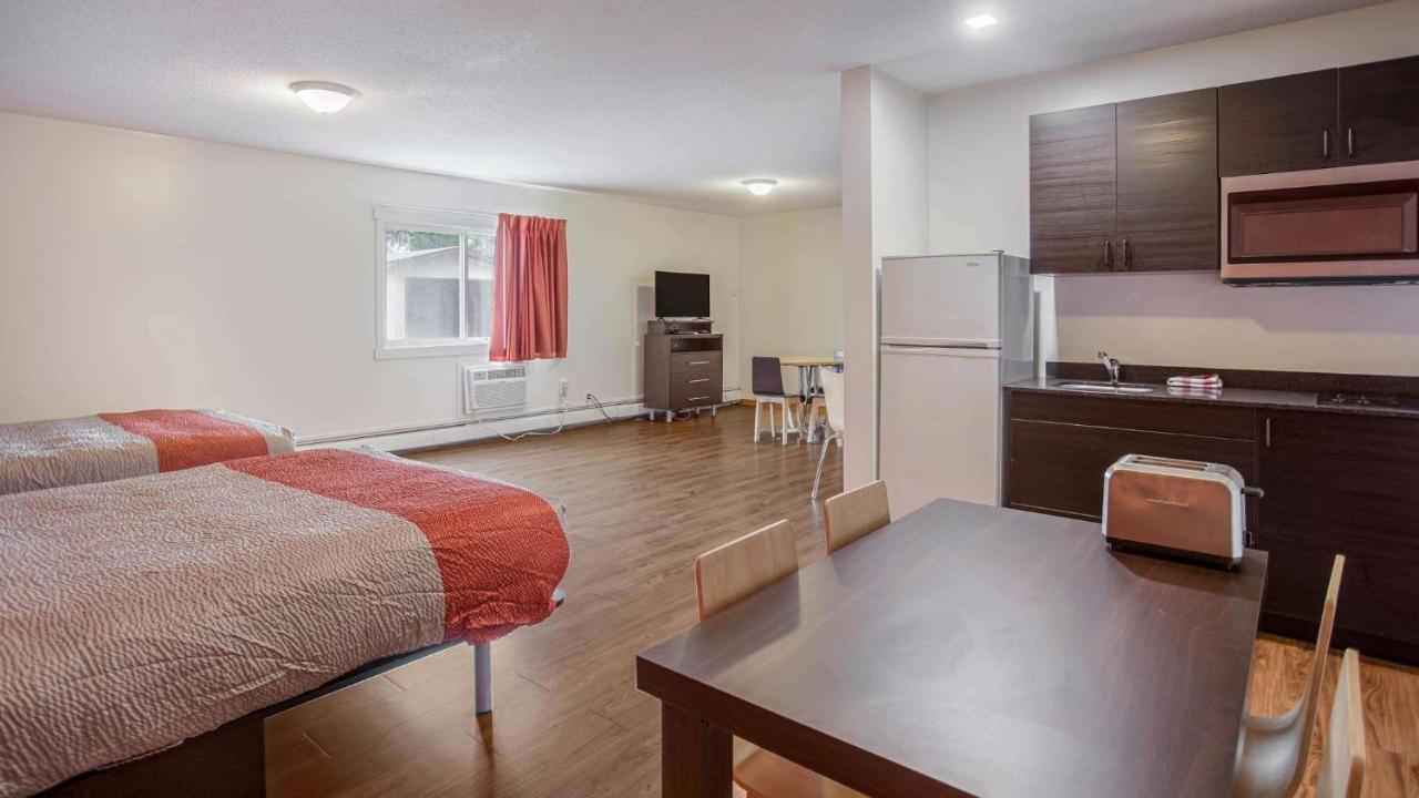 Motel Bo-Camrose, Ab المظهر الخارجي الصورة