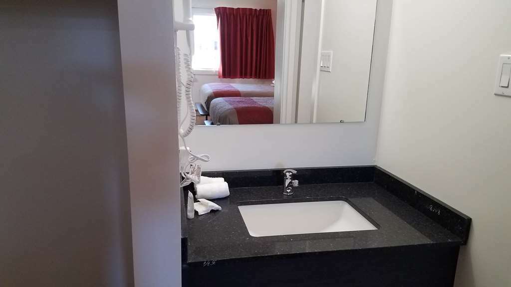 Motel Bo-Camrose, Ab الغرفة الصورة