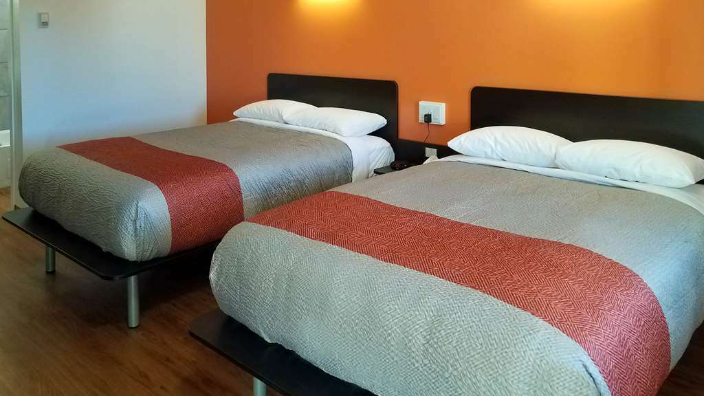 Motel Bo-Camrose, Ab الغرفة الصورة