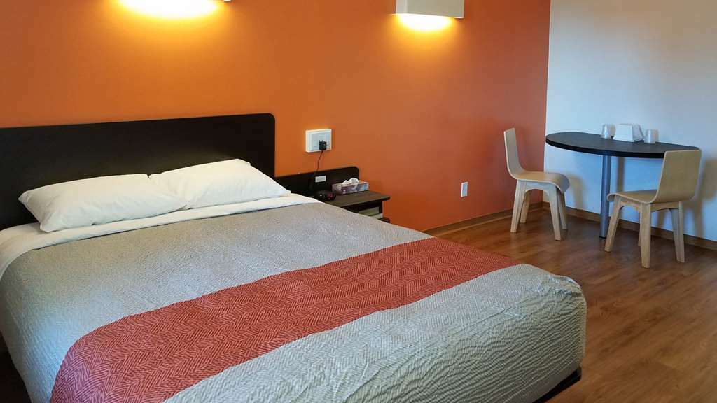 Motel Bo-Camrose, Ab الغرفة الصورة