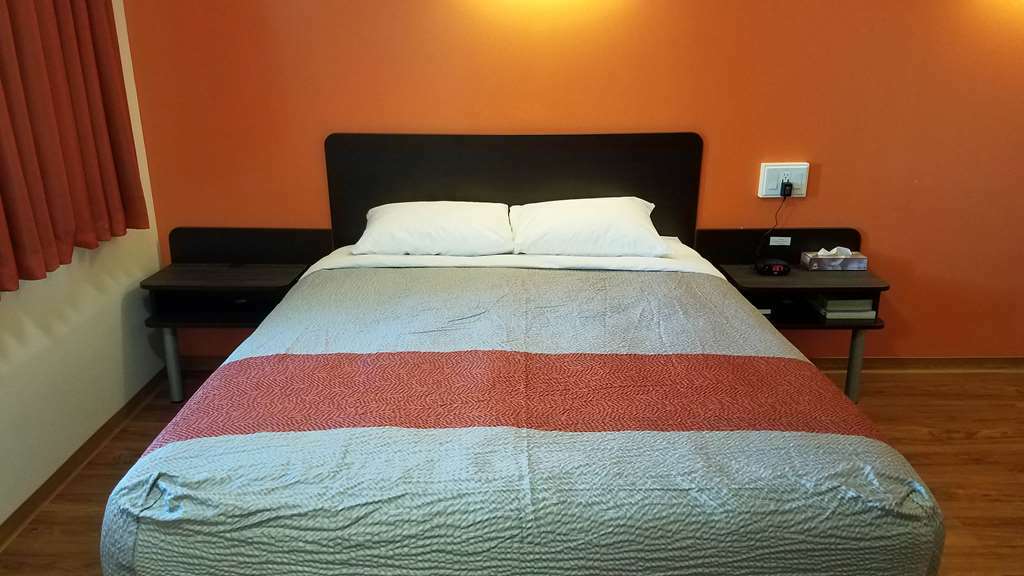 Motel Bo-Camrose, Ab الغرفة الصورة